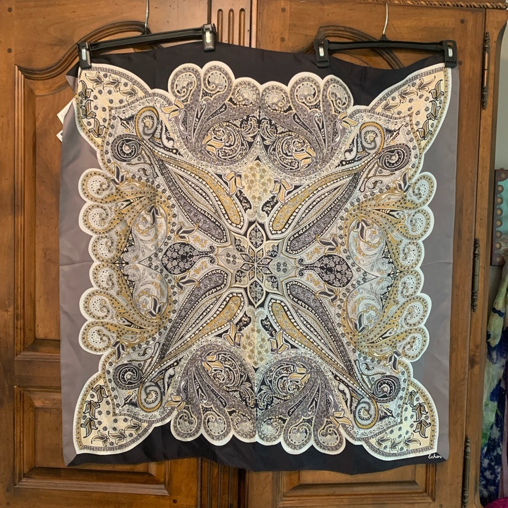 Echo 100% Silk Scarf
